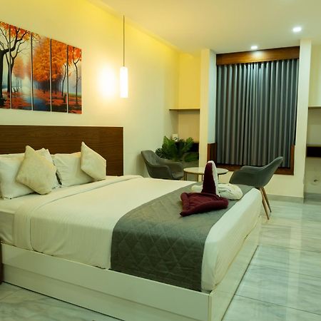 Miracle Hotel And Resorts Kozhikode Exterior foto