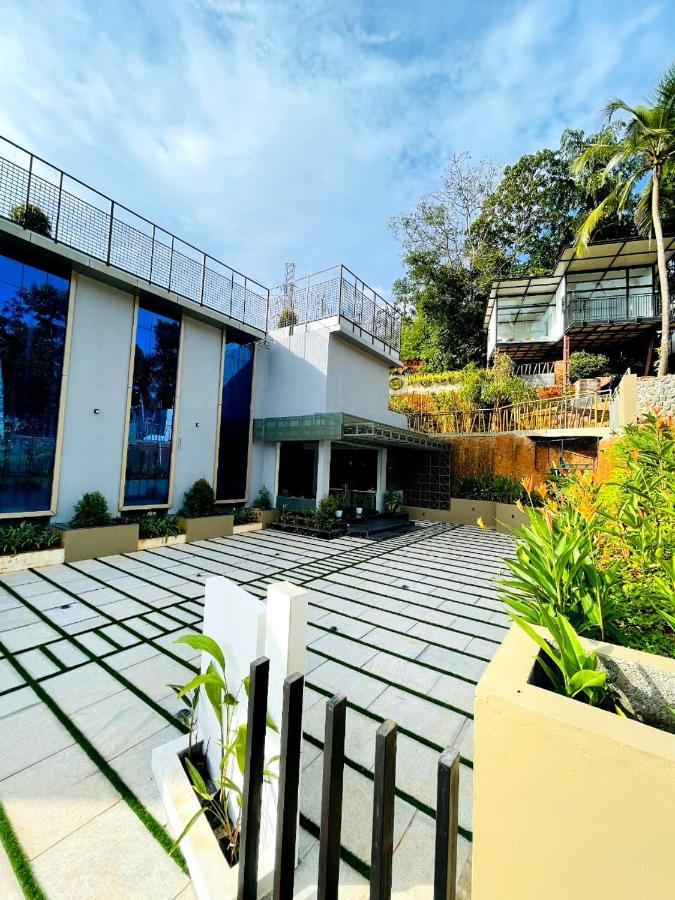 Miracle Hotel And Resorts Kozhikode Exterior foto